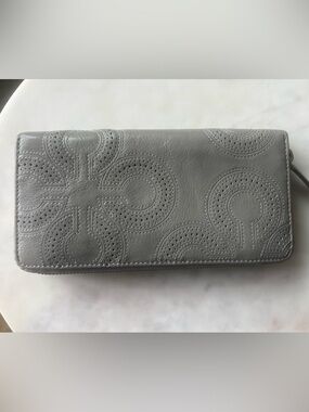 COACH Grey Continental leather zip wallet